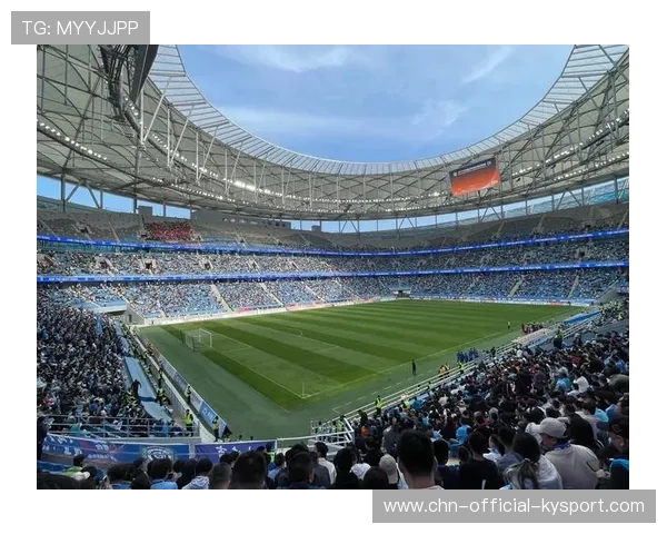 大连英博边路替换跑动效果显著，连带压迫增大